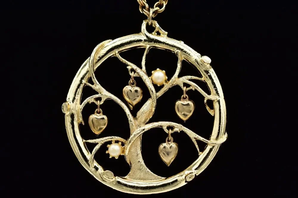 Vintage Tree Heart Pendant Necklace Pearl Charm Gold Tone Chunky 1970s BinBL